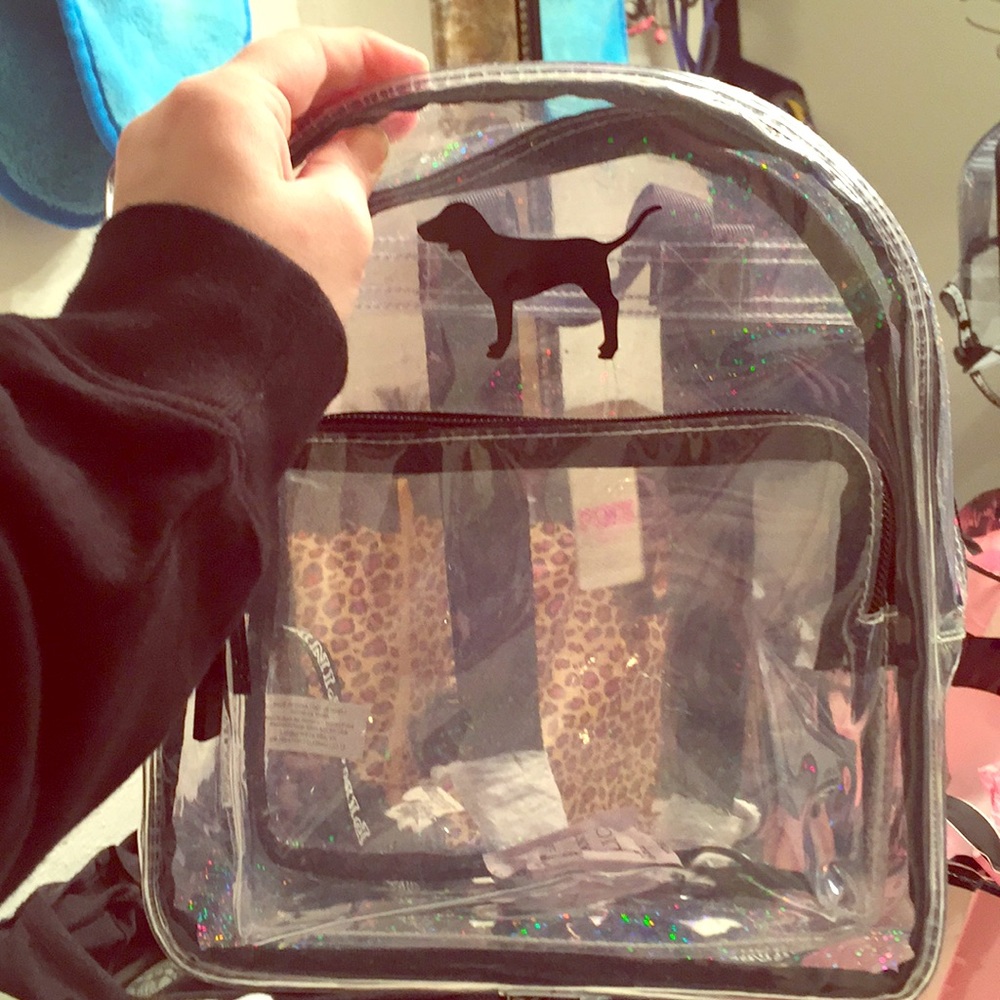 Vs pink clear backpack. Have 2 &don’t need 2! 30$